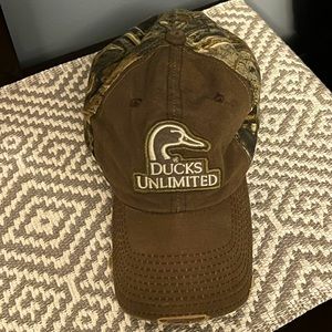 Ducks Unlimited adjustable hat